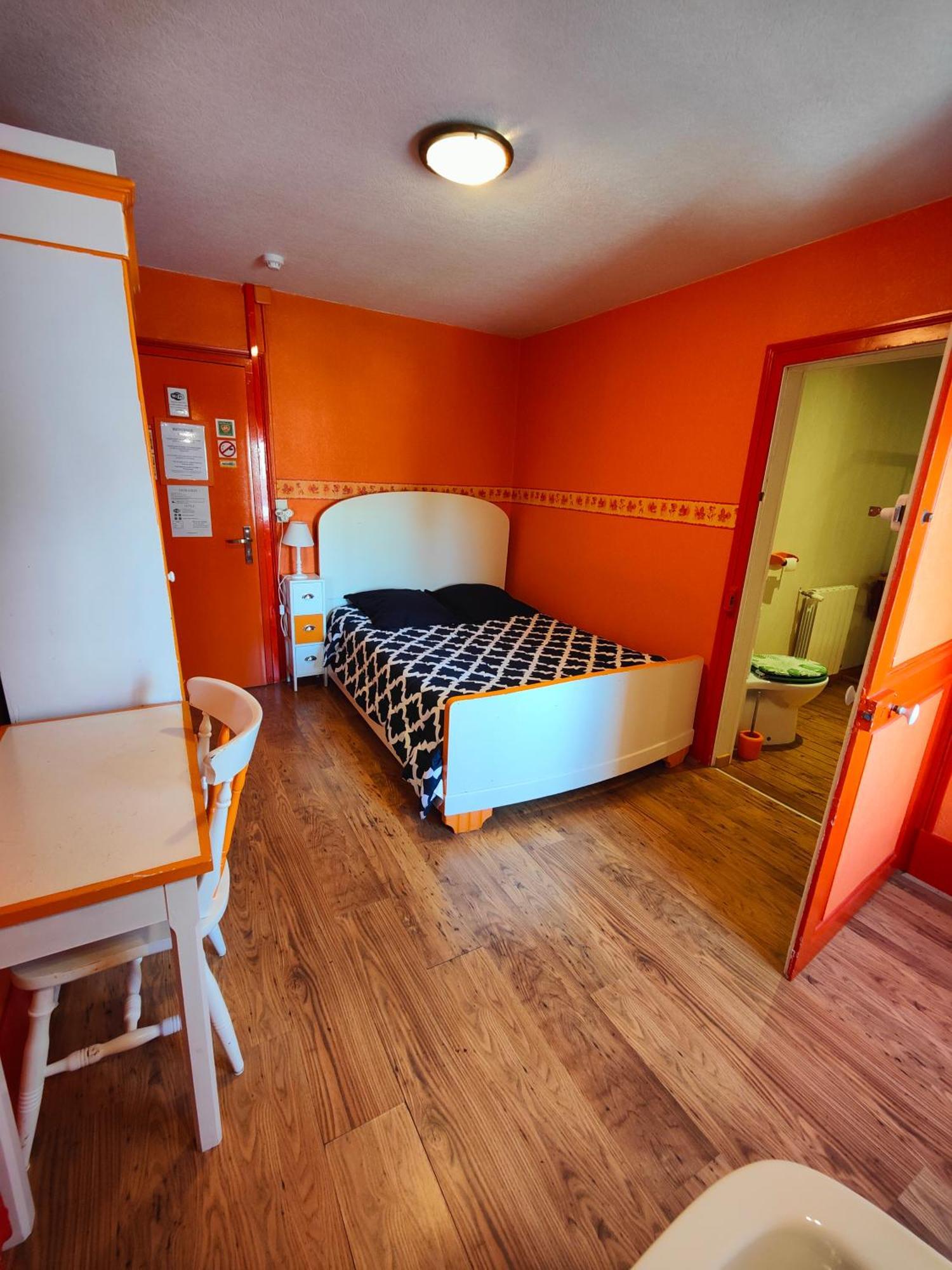L'Hotel Du Mouton Blanc Fresne-Saint-Mames ภายนอก รูปภาพ