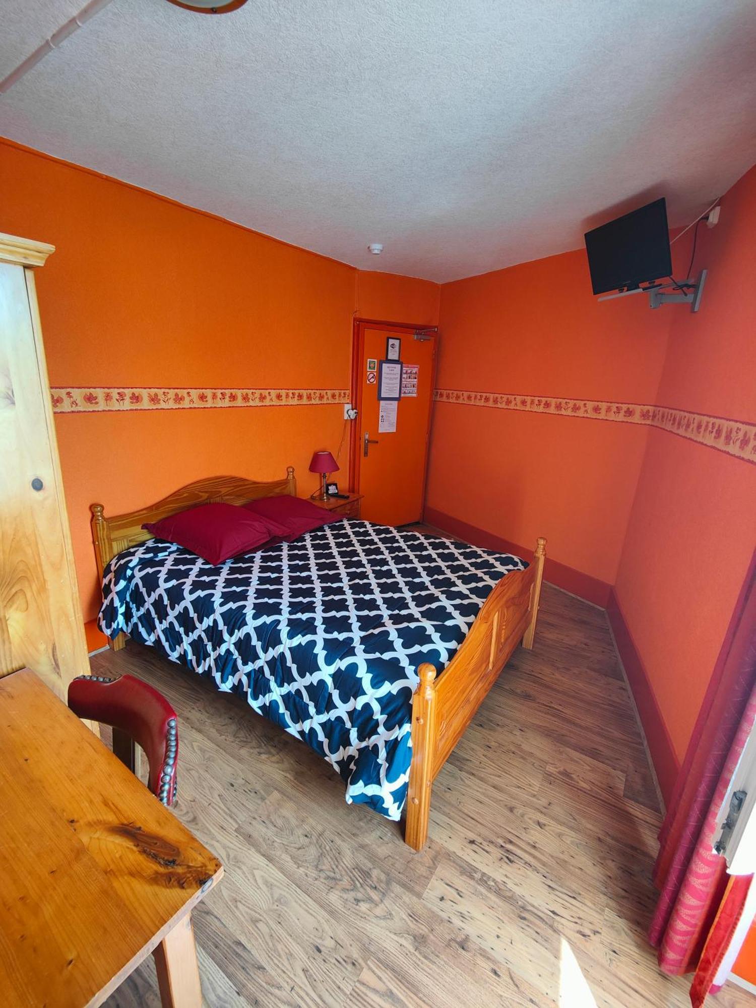 L'Hotel Du Mouton Blanc Fresne-Saint-Mames ภายนอก รูปภาพ