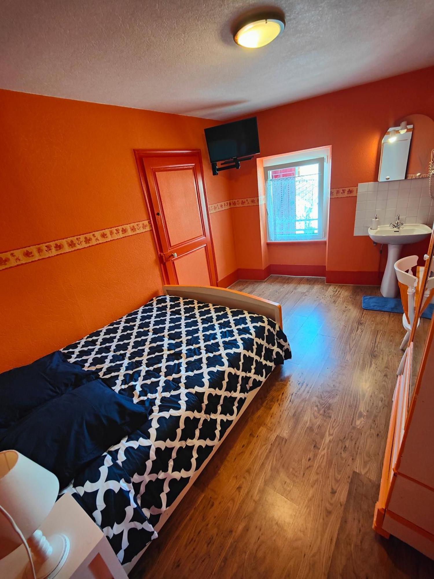 L'Hotel Du Mouton Blanc Fresne-Saint-Mames ภายนอก รูปภาพ